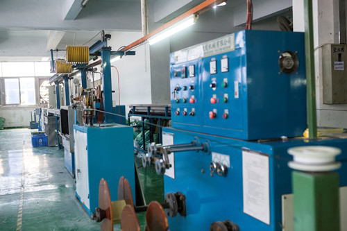 如何對(duì)充電器進(jìn)行電源板測(cè)試