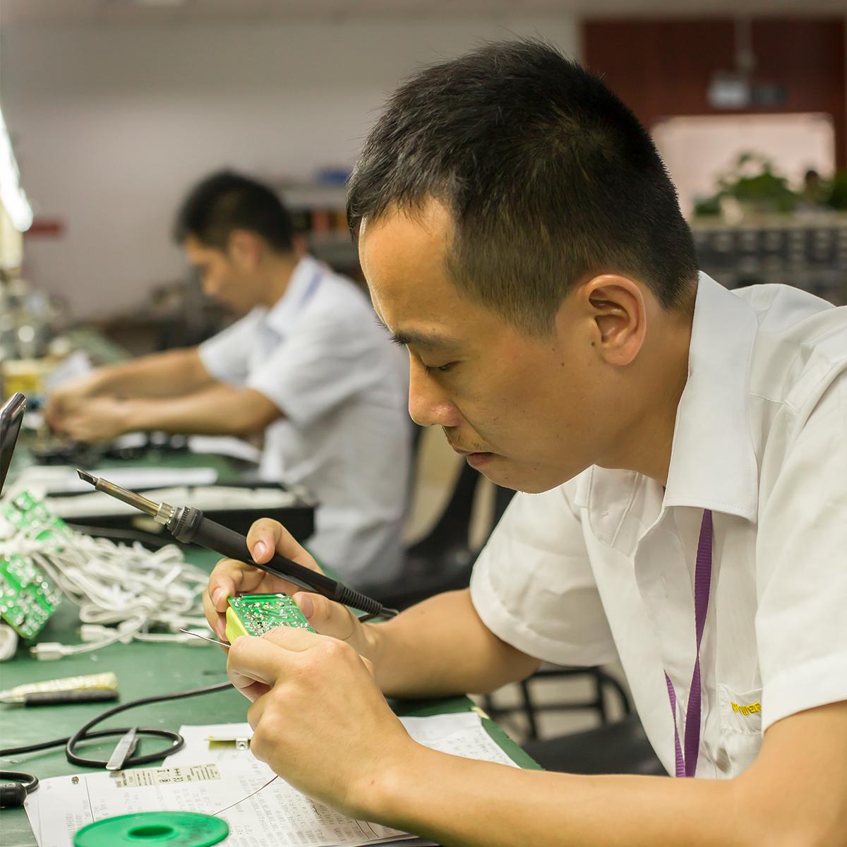 電源適配器廠家：示波器究竟該怎么用，資深電源工程師來(lái)教你——飛天鷹